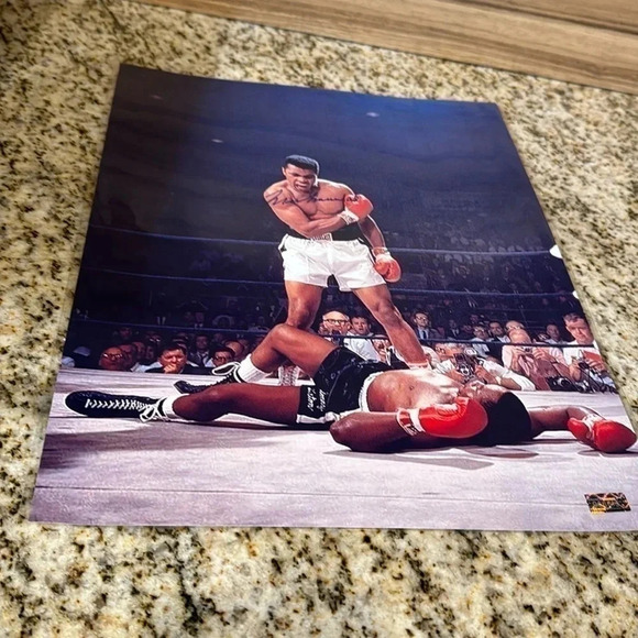 - Muhammad Ali autographed photo - Picture 1 of 1